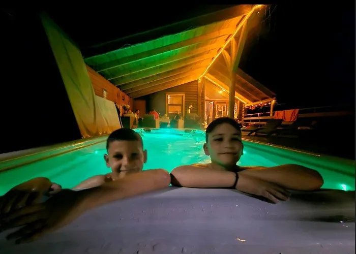 Ursus Villa