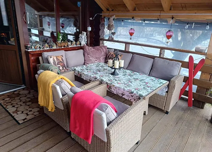 Ursus Villa Smrecje